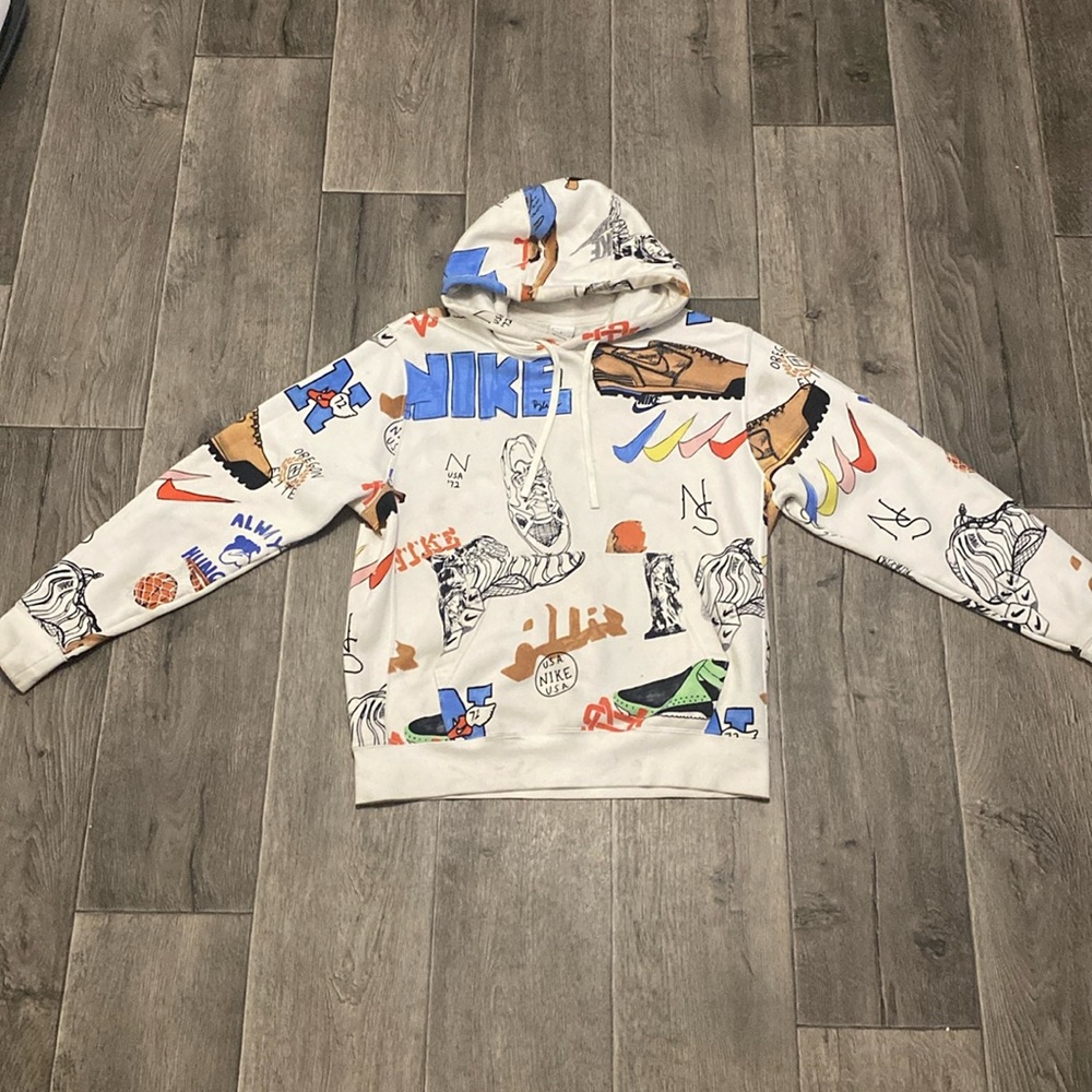 NIKE HOODIE